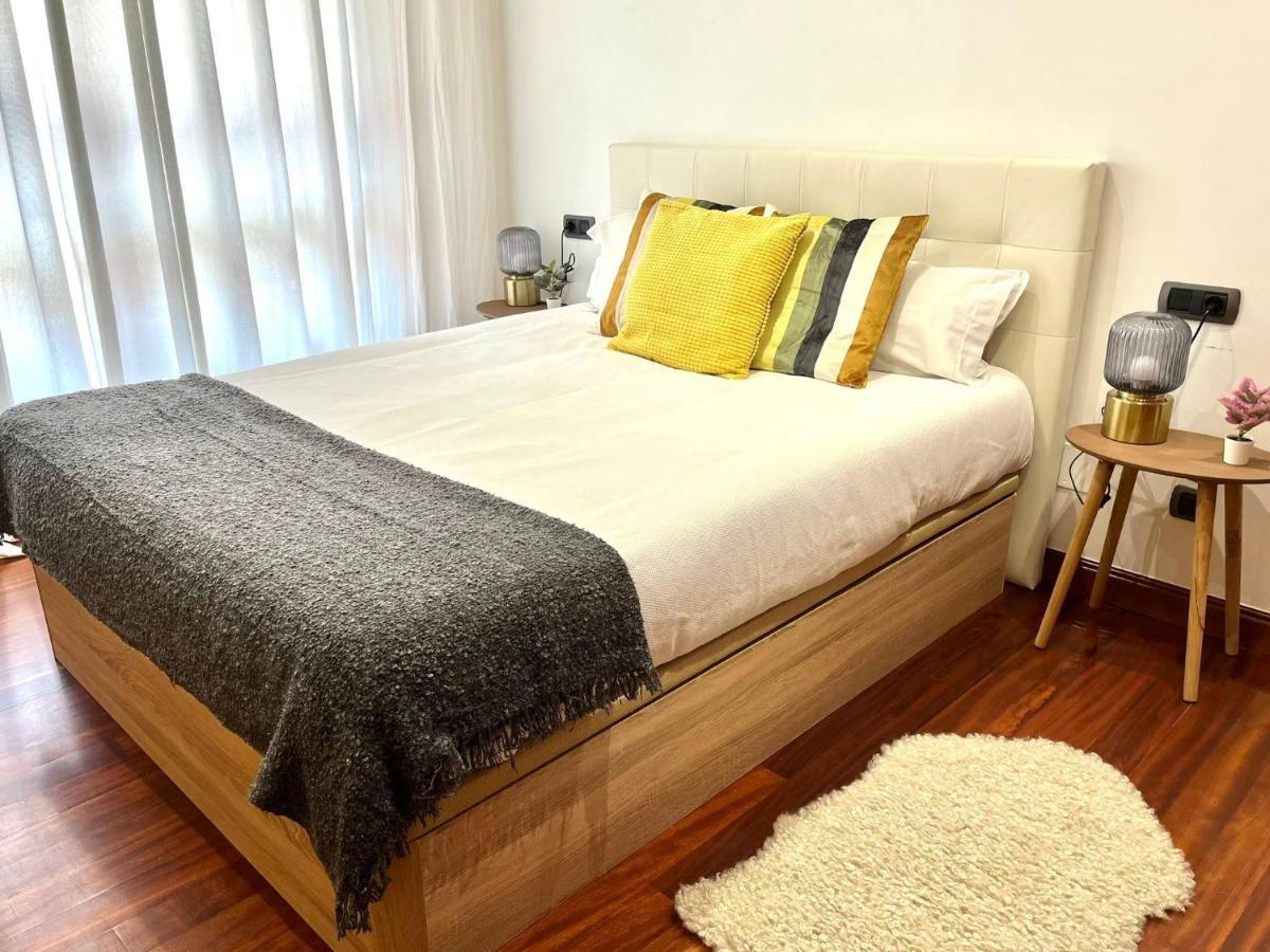 Apartamento Olivico Con Parking Vigo Exterior photo
